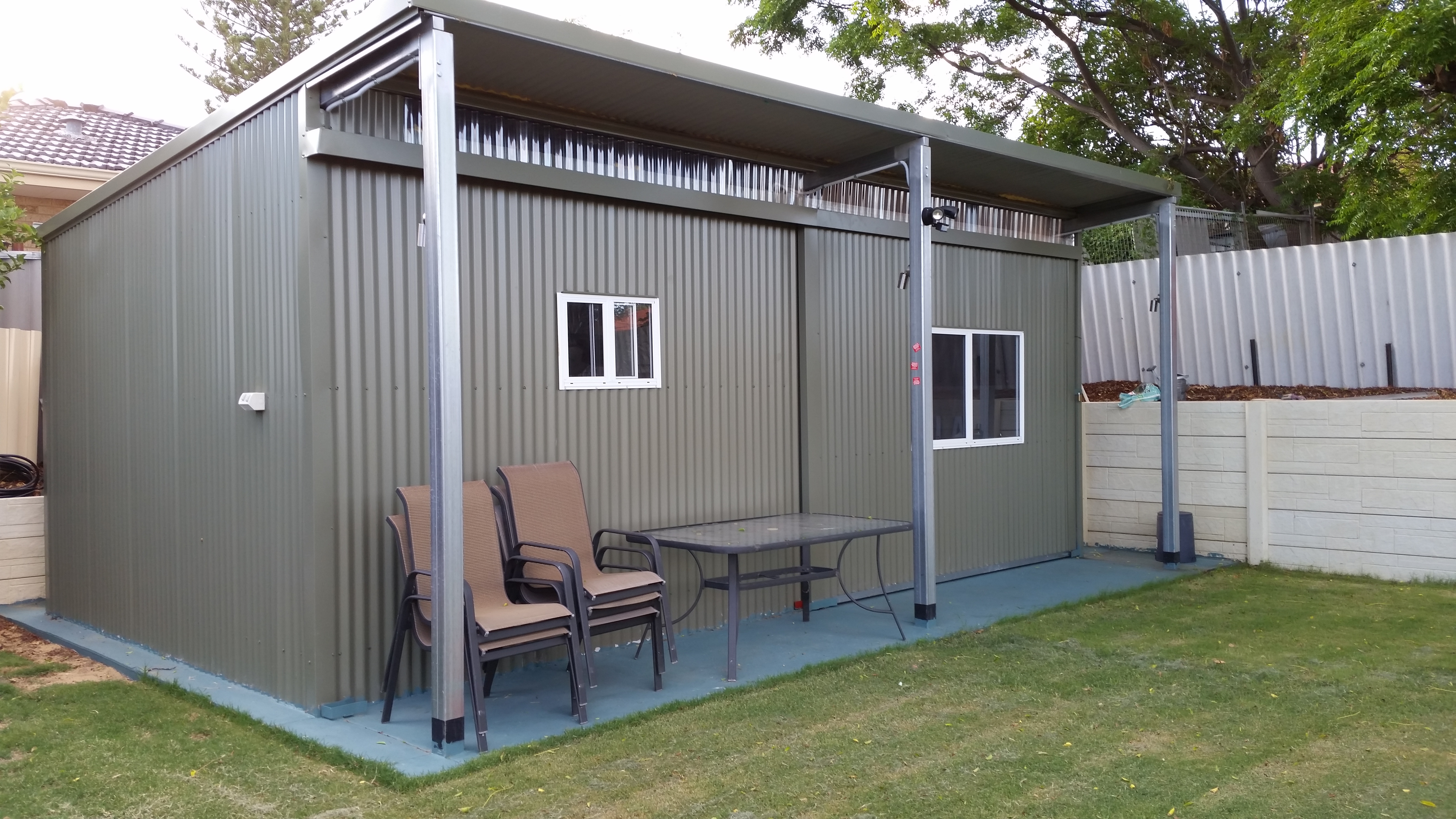 7x4x2.7 + 1m lean-to Osborne Park