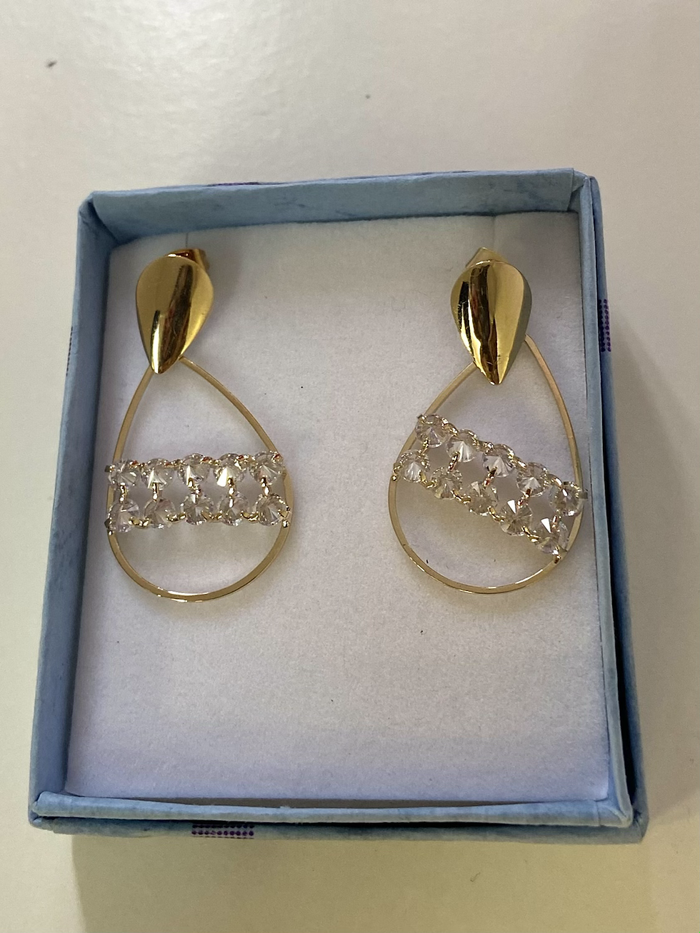 Thumbnail: Gold Plated Pair of Earrings 