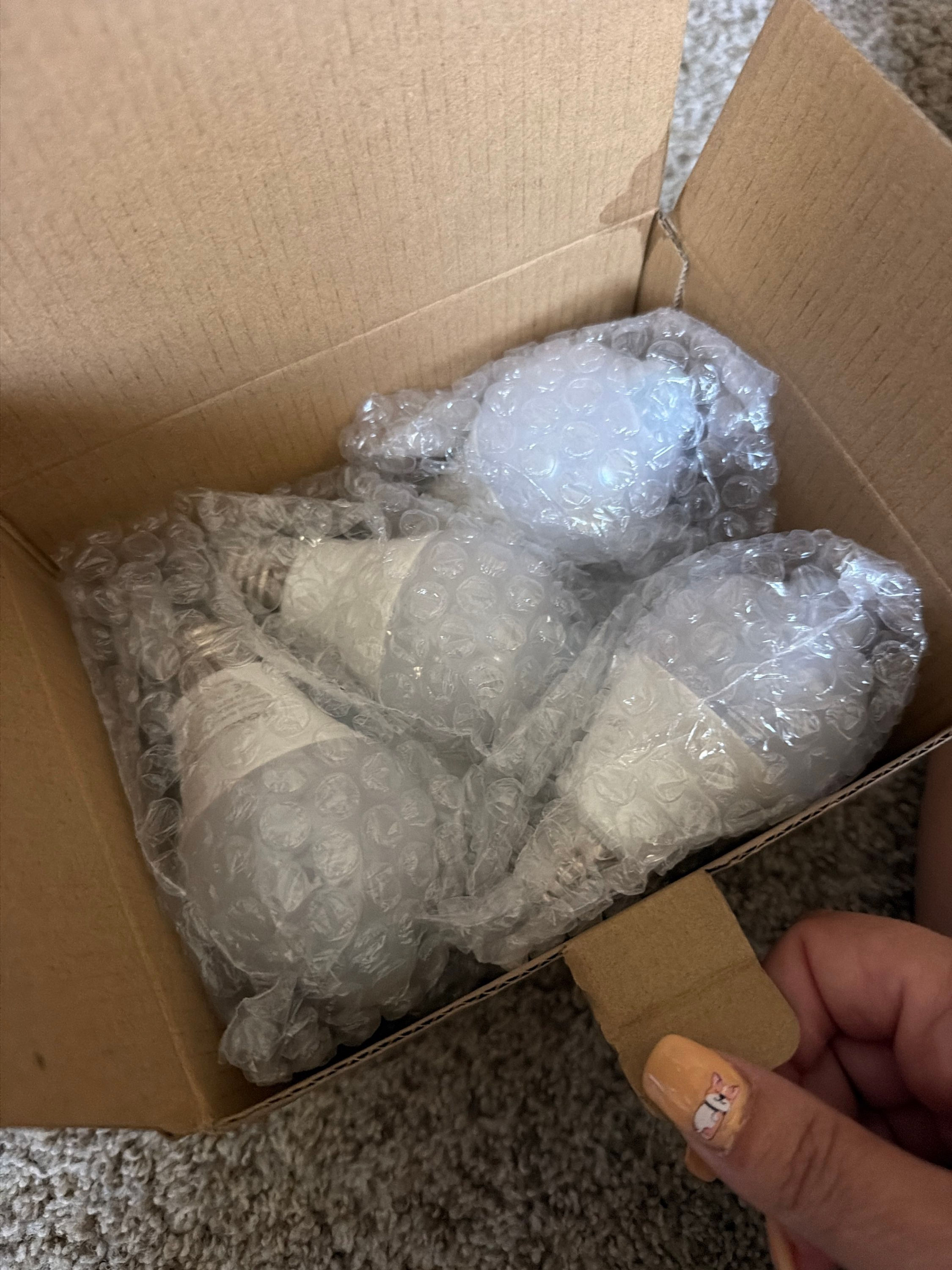 8 pack motion sensor light bulbs