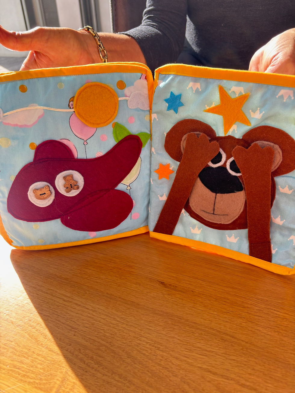 Thumbnail: ספר פעילות (ספר שקט)