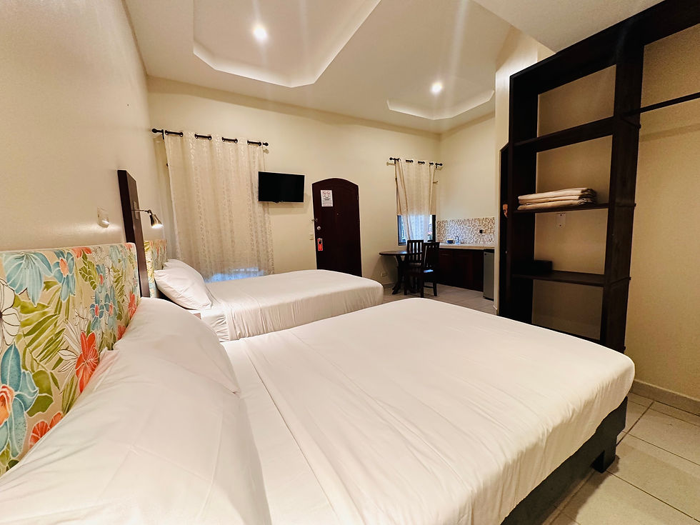 Family RoomsIMG_7352