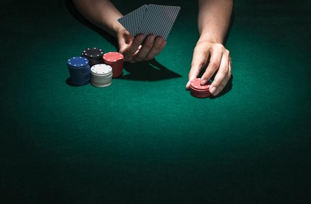 person-hand-playing-poker-card-casino_23