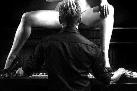 PLAY WITH ME...