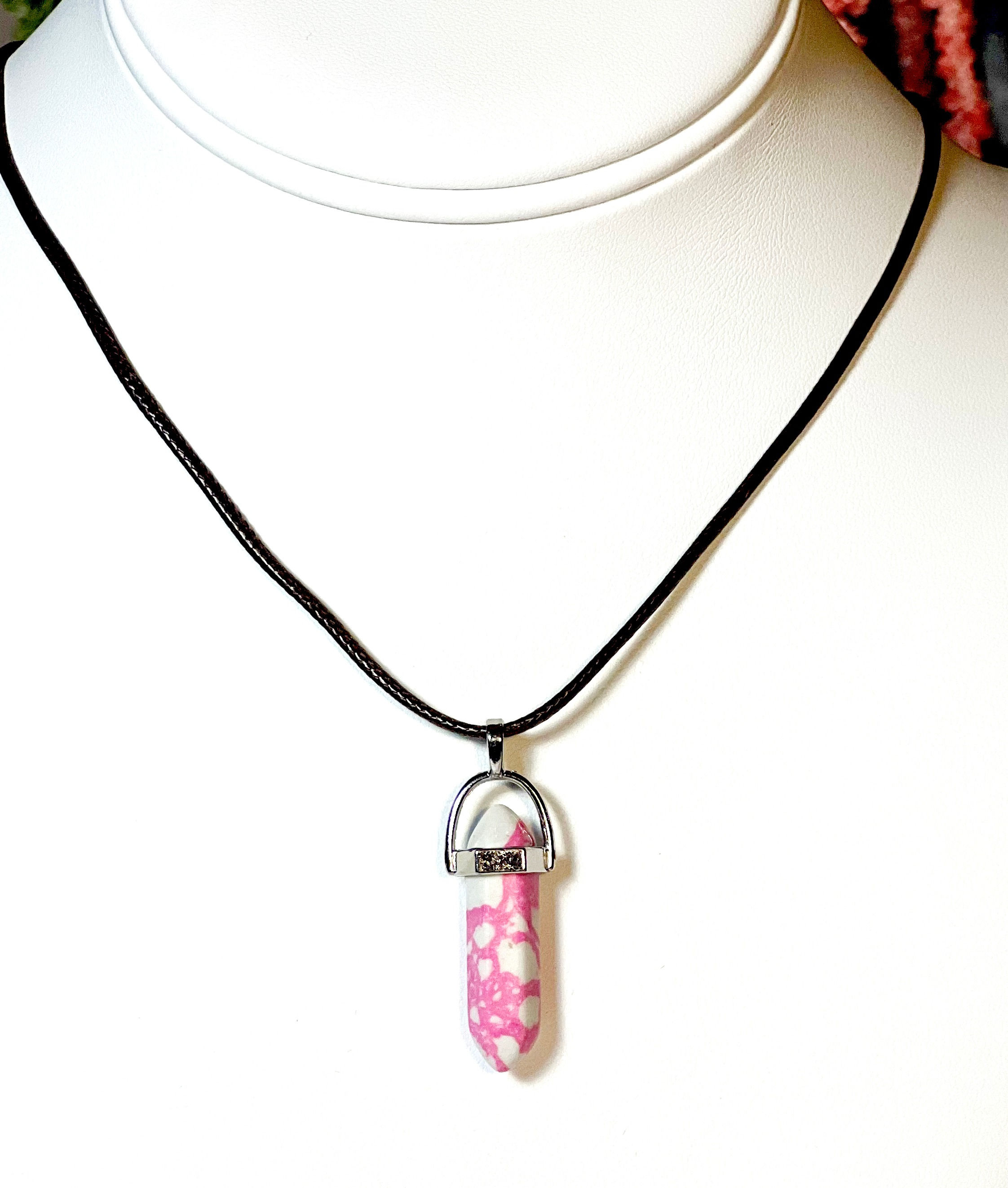 Necklace called Bubble gum. Healing Stone