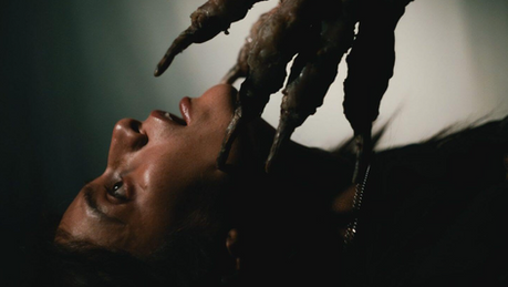 Karla Coronado & Julia Maqueo Talk NO ME SIGAS and Influencer Horror