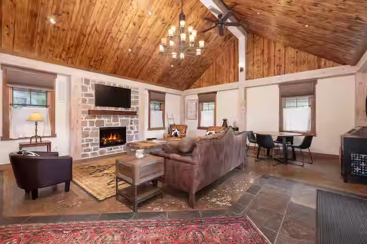 Living Room2