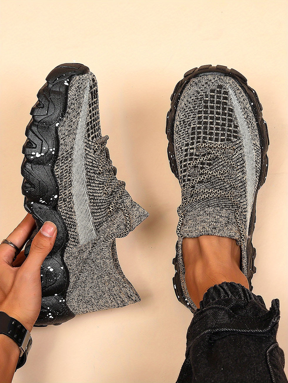 Thumbnail: Men'S Casual Sneakers - Breathable Knit Upper, Geometric Pattern, Lace-Up Closur