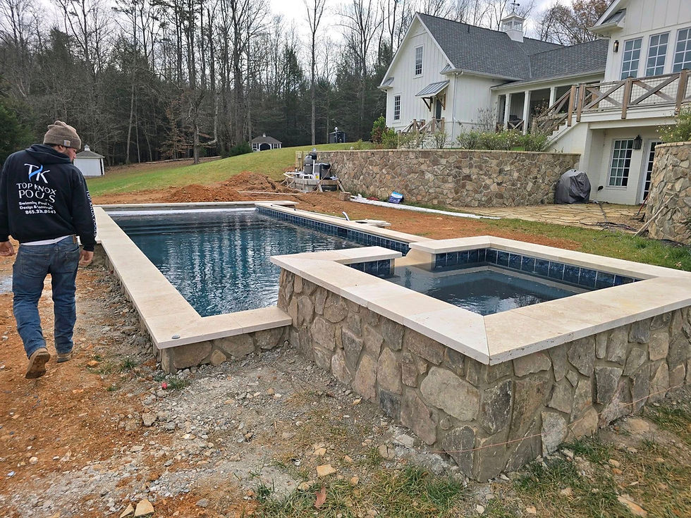 The Best Time of Year to Start a Pool Build in Knoxville, Tennessee