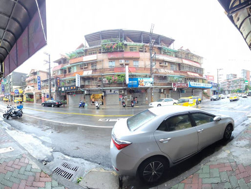 颱風日提早休息