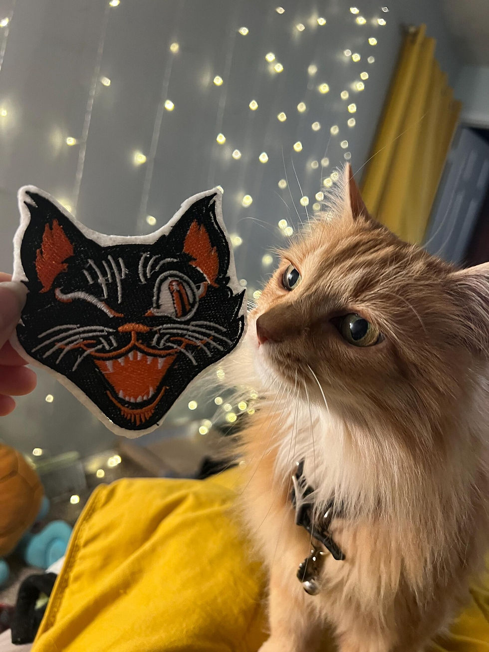 Thumbnail: Spooky Halloween Cat embroidered patch
