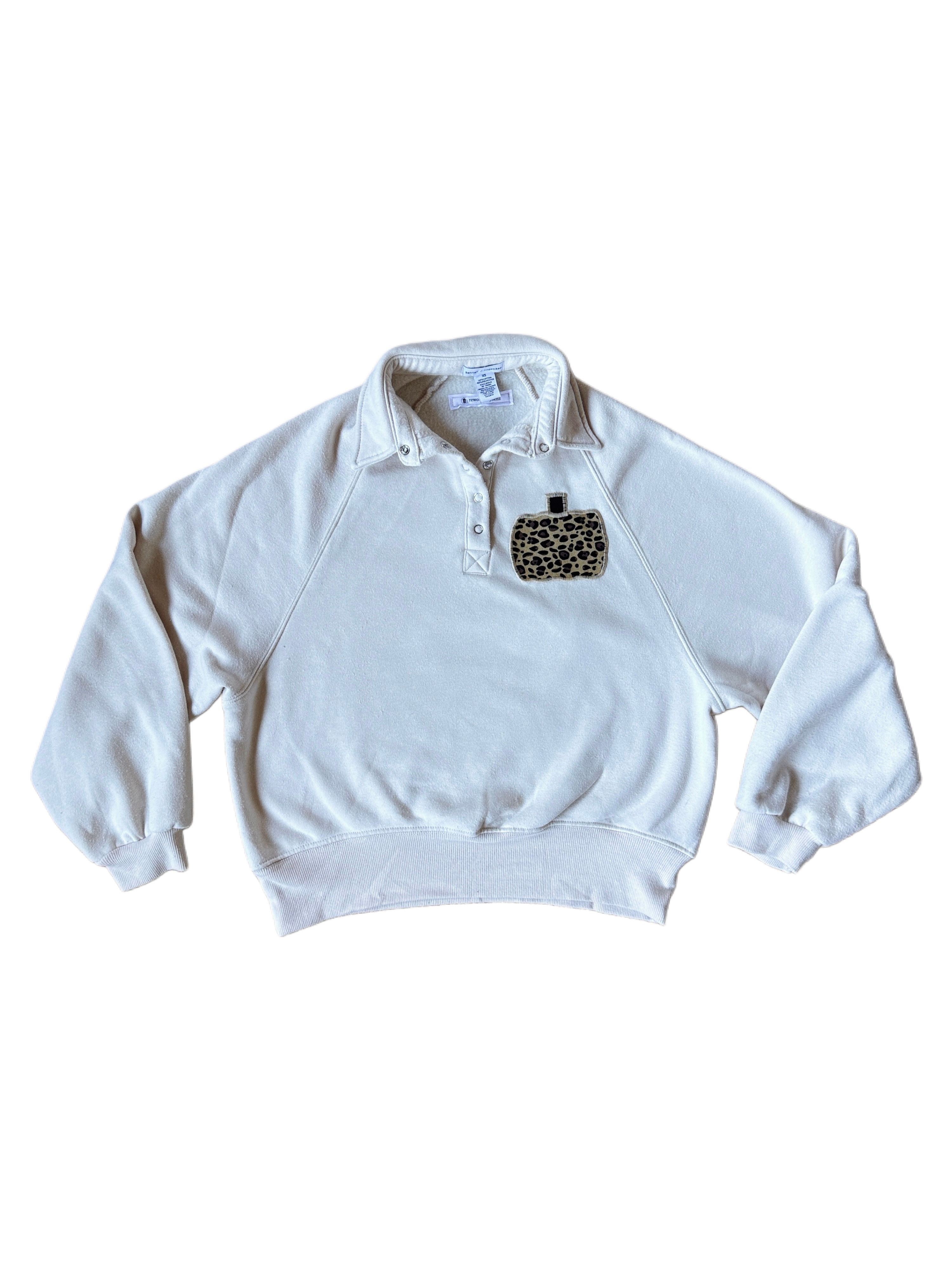 Cheetah Print Pumpkin Sweater - Women’s XS