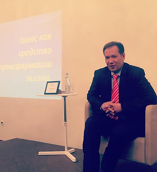 Лекция в клубе Эталон (Санкт-Петербург).