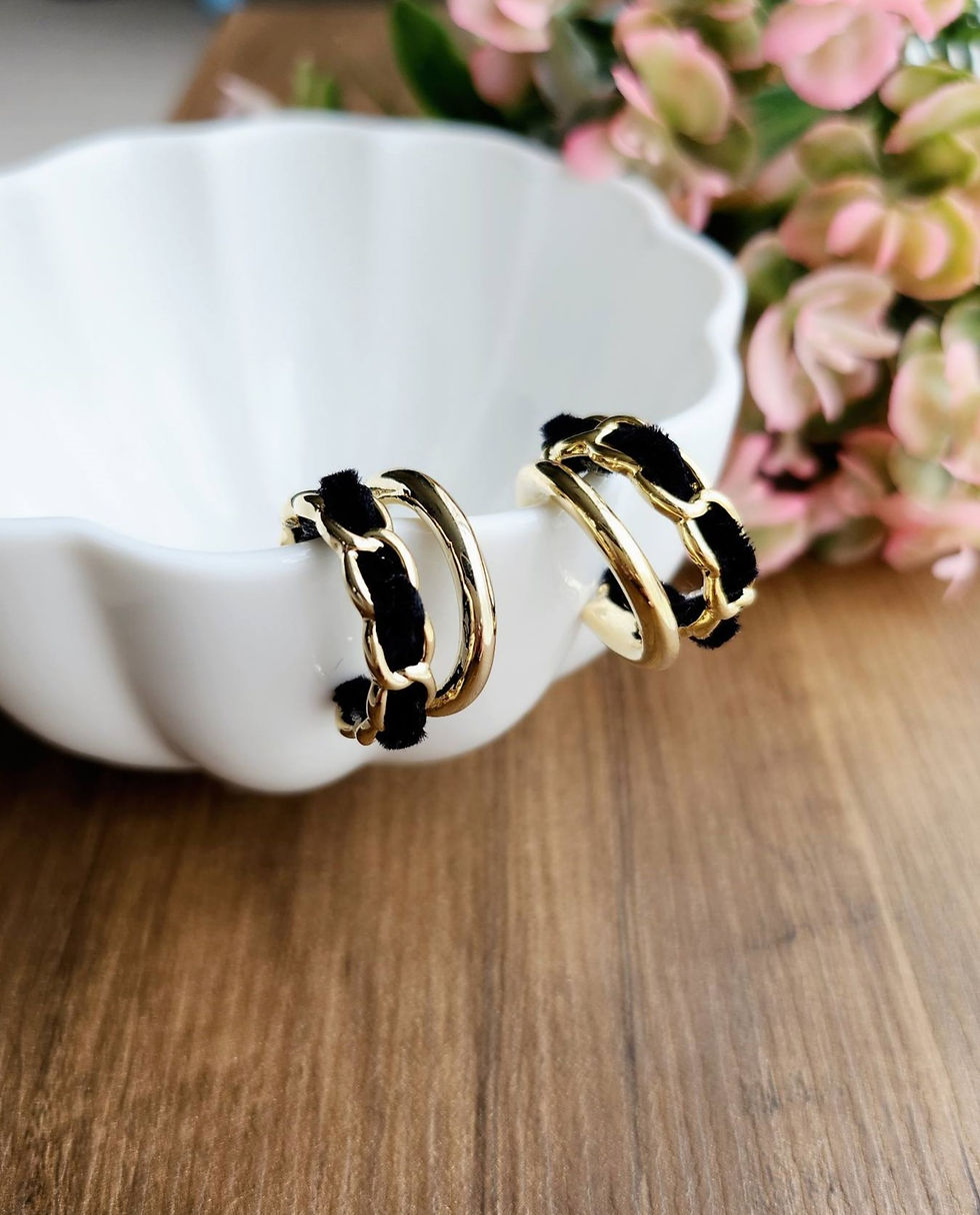 Thumbnail: BLACK VELVET IN METALLIC CHAIN DOUBLE ROW C HOOP EARRINGS - GOLD TONE