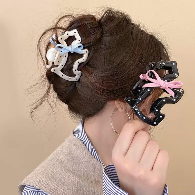 Thumbnail: BOW TIE DOGGY SHAPE HAIR CLAW CLIP