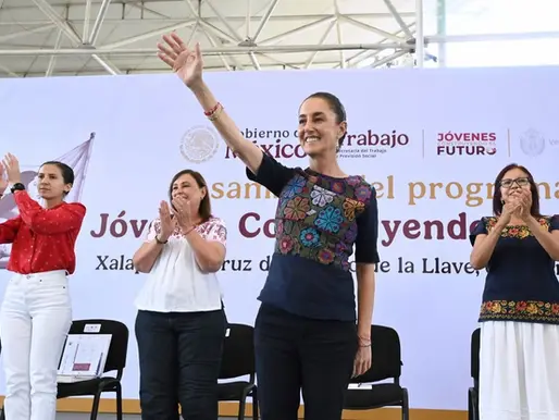 “Se van a quedar con las ganas”: Sheinbaum descarta distanciarse de AMLO