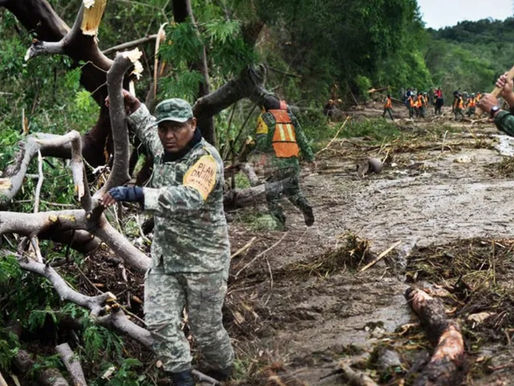 Ejército y Marina despliegan operativos de emergencia en ocho estados por fuertes lluvias