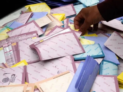 Sheinbaum alista reforma electoral con enfoque en partidos, plurinominales y gobiernos municipales