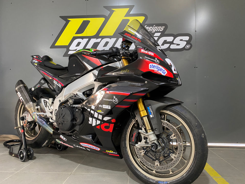 Aprilia RSV4_ Kit grafico_personalização_decoração