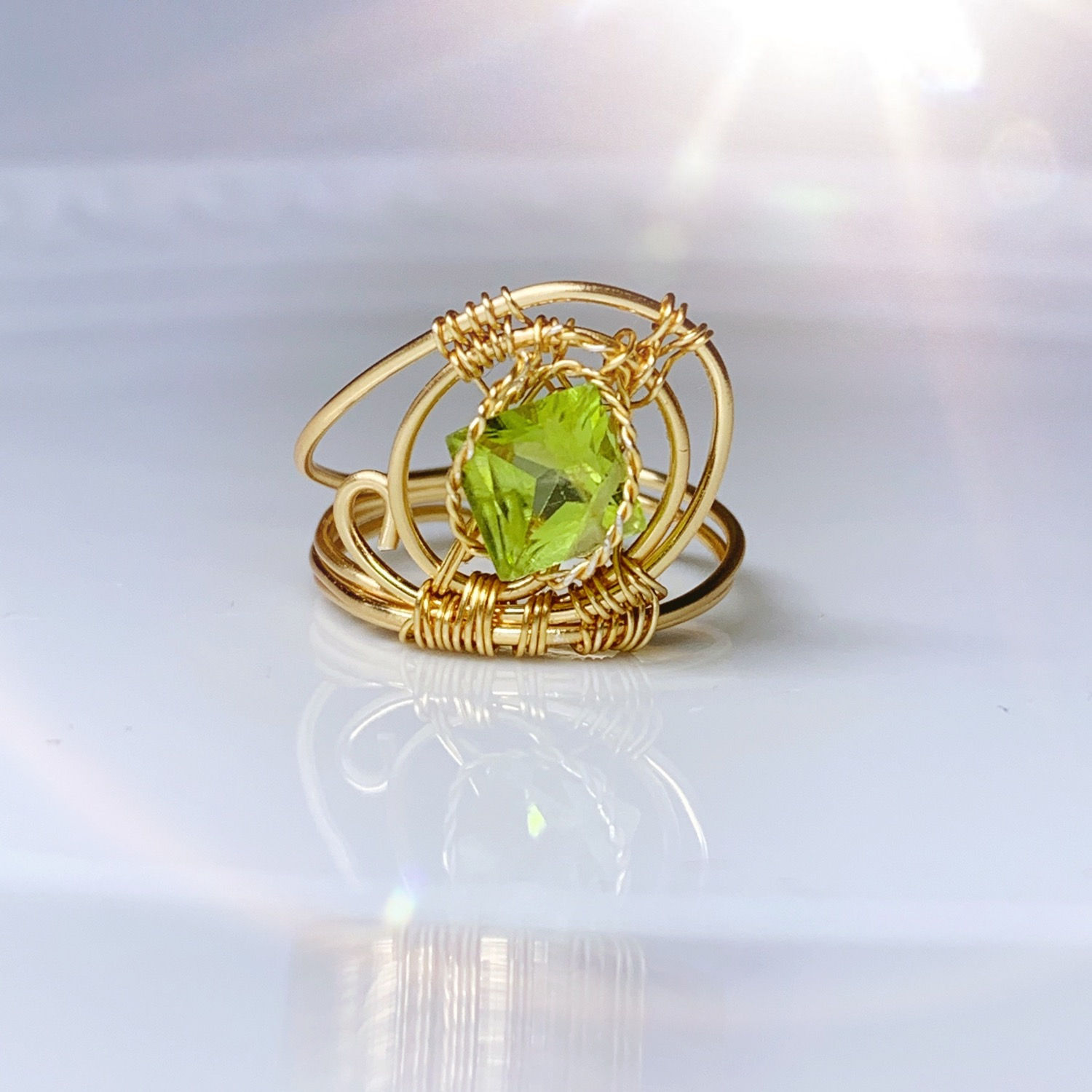 シャイニーグリーン