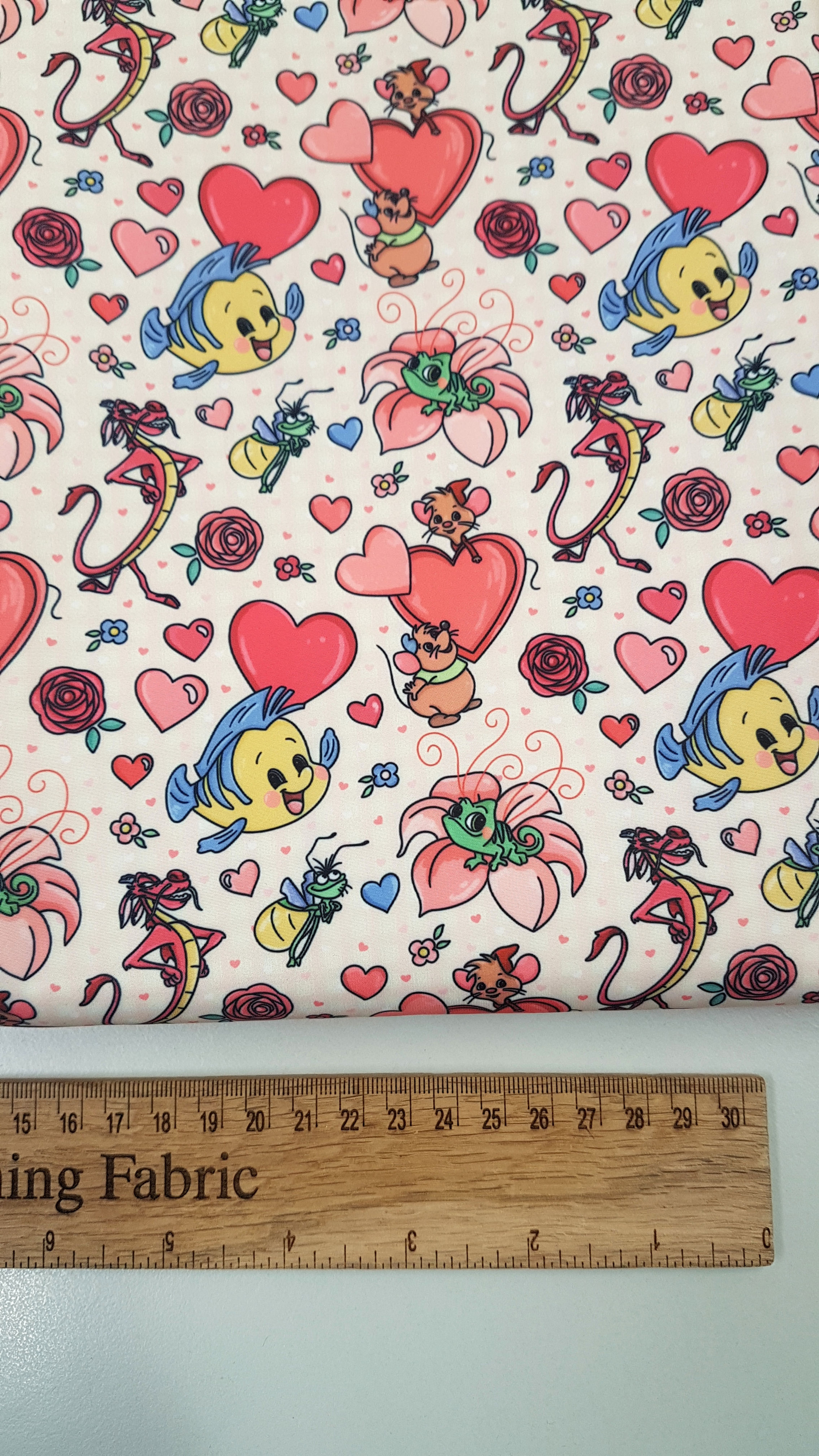 Sidekicks love small Lux Nylon, Waterproof bag making material