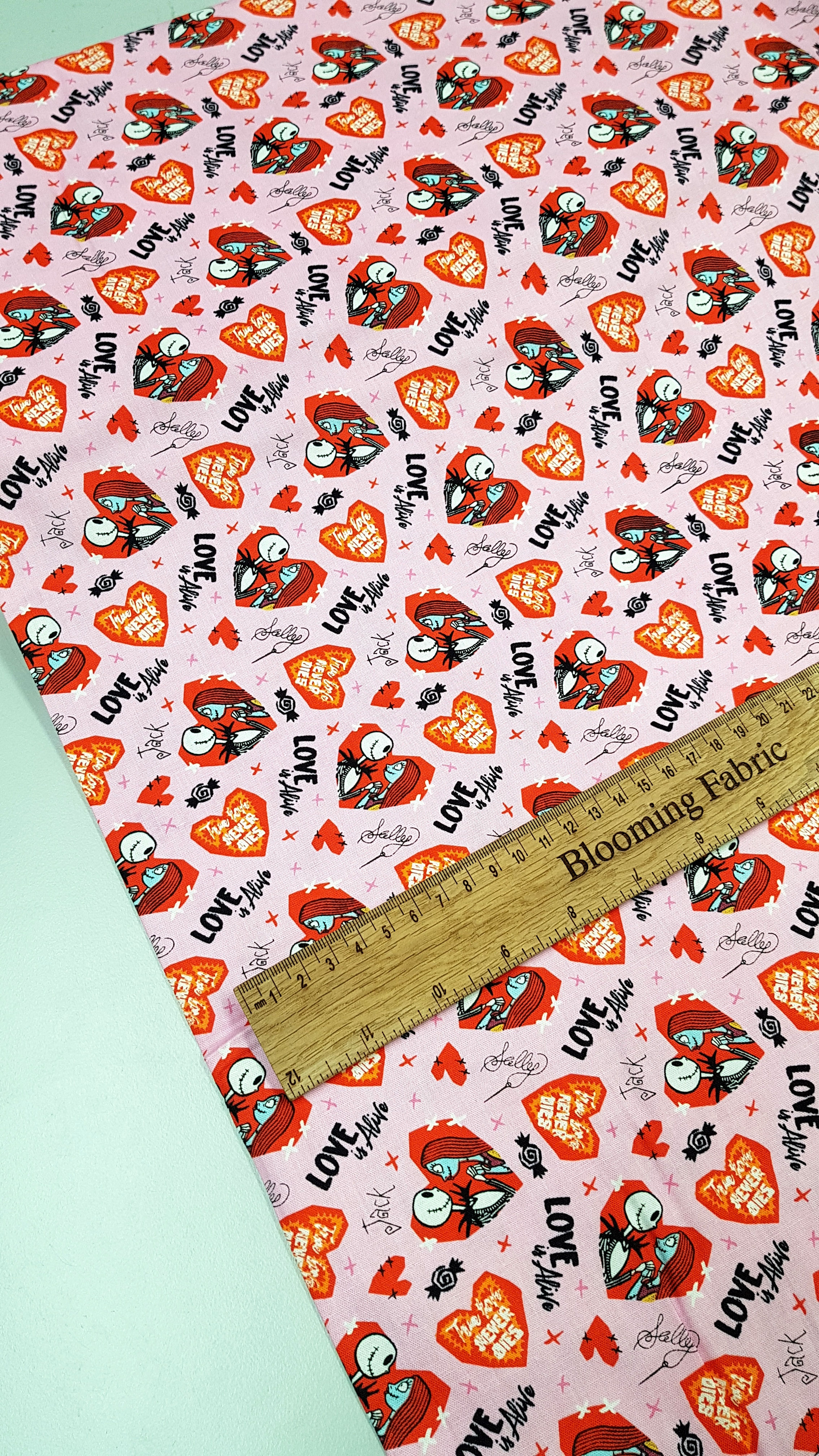 Love is alive, 100% woven cotton, craft and clothing