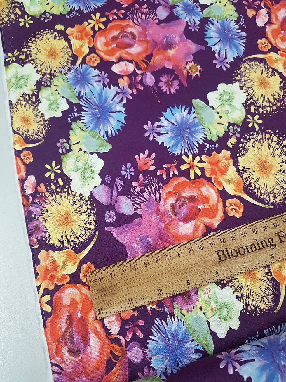 Miniature : Bright Floral Print Fabric, Flower Talk, Clothworks 100% cotton woven fabric