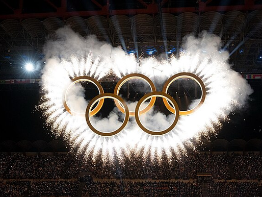 Itália abre os Jogos Olímpicos de Inverno de 2026 com sedes em Milão e Cortina