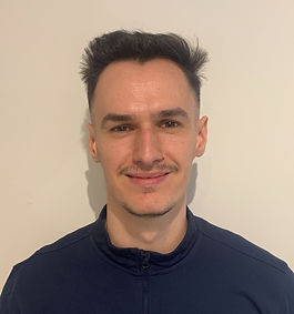 Andrei Profile pic 2_edited.jpg