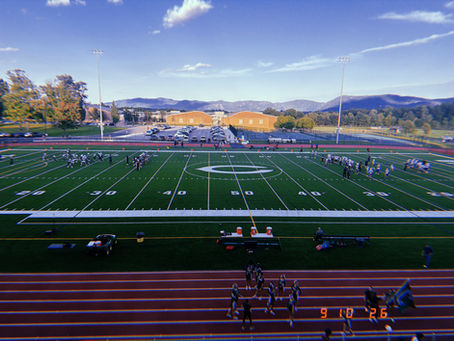 Middletown Football Stuns Cornwall With the Late 22-21 Comeback Win