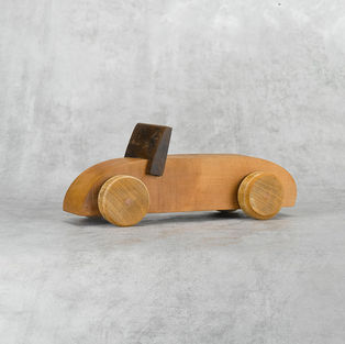 מכונית צעצוע עץ נוסטלגי
wooden car nostalgic