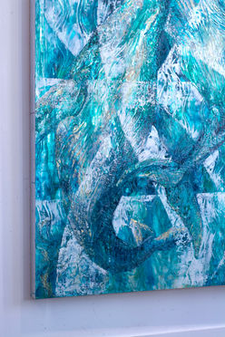 Humpback whale painting by Hannah Shergold
