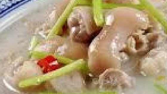★ 美味蹄花汤 Pig Feet Hot Pot