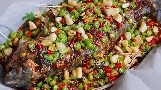 ★ 一品纸包活鱼 Live Fish in House Spicy Sauce