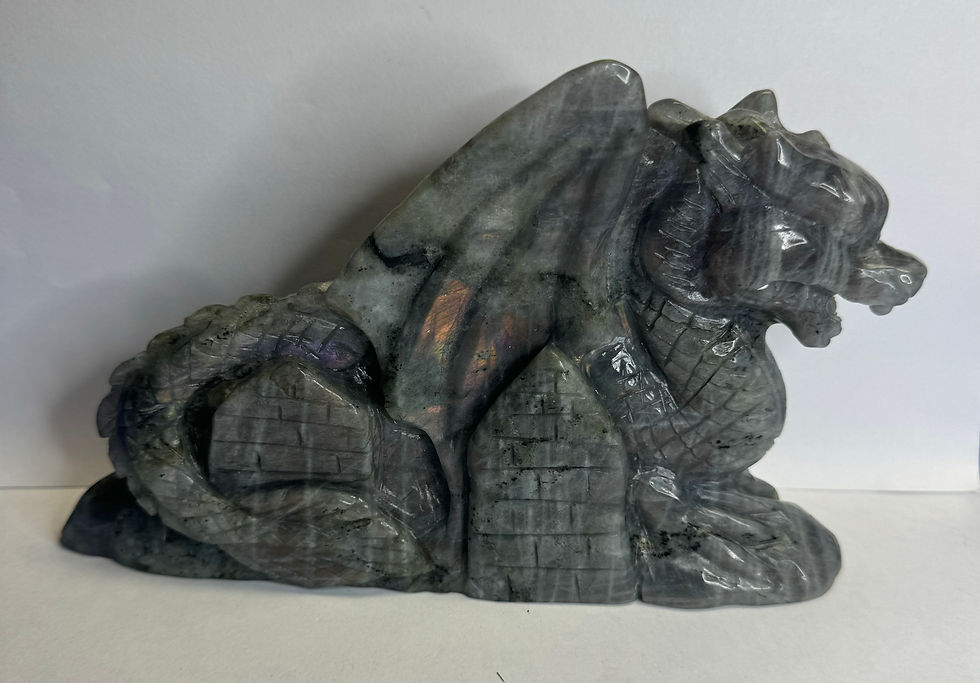 Thumbnail: Labradorite Dragon
