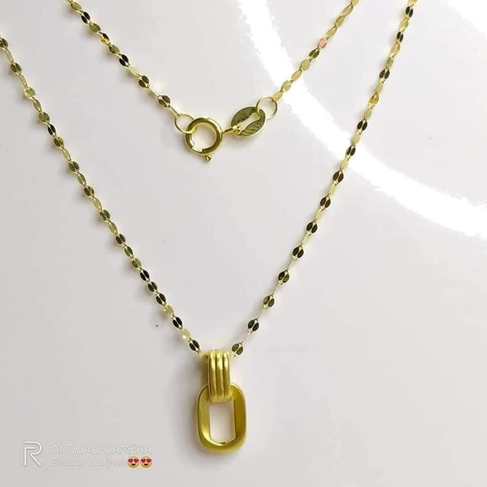 Thumbnail: 18k saudi gold mirror twist chain with 24k pendant