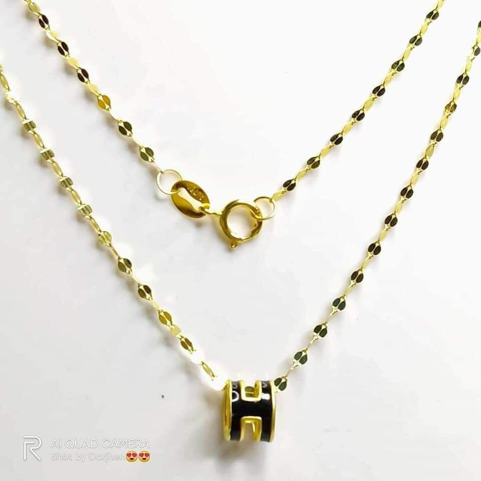 Thumbnail: 18k saudi gold mirror twist chain with 24k pendant