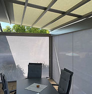 markilux-pergola-stretch-as-solar-protection-for-balconies-with-side-elements-for-protecti