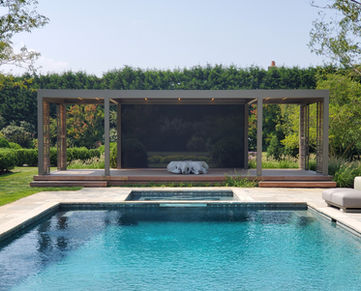 image of a Renson Camargue pergola near a pool at a home in the Hamptons.