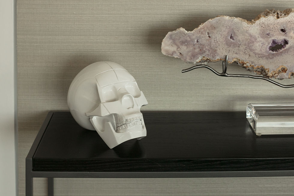 Thumbnail: Skull (resin)