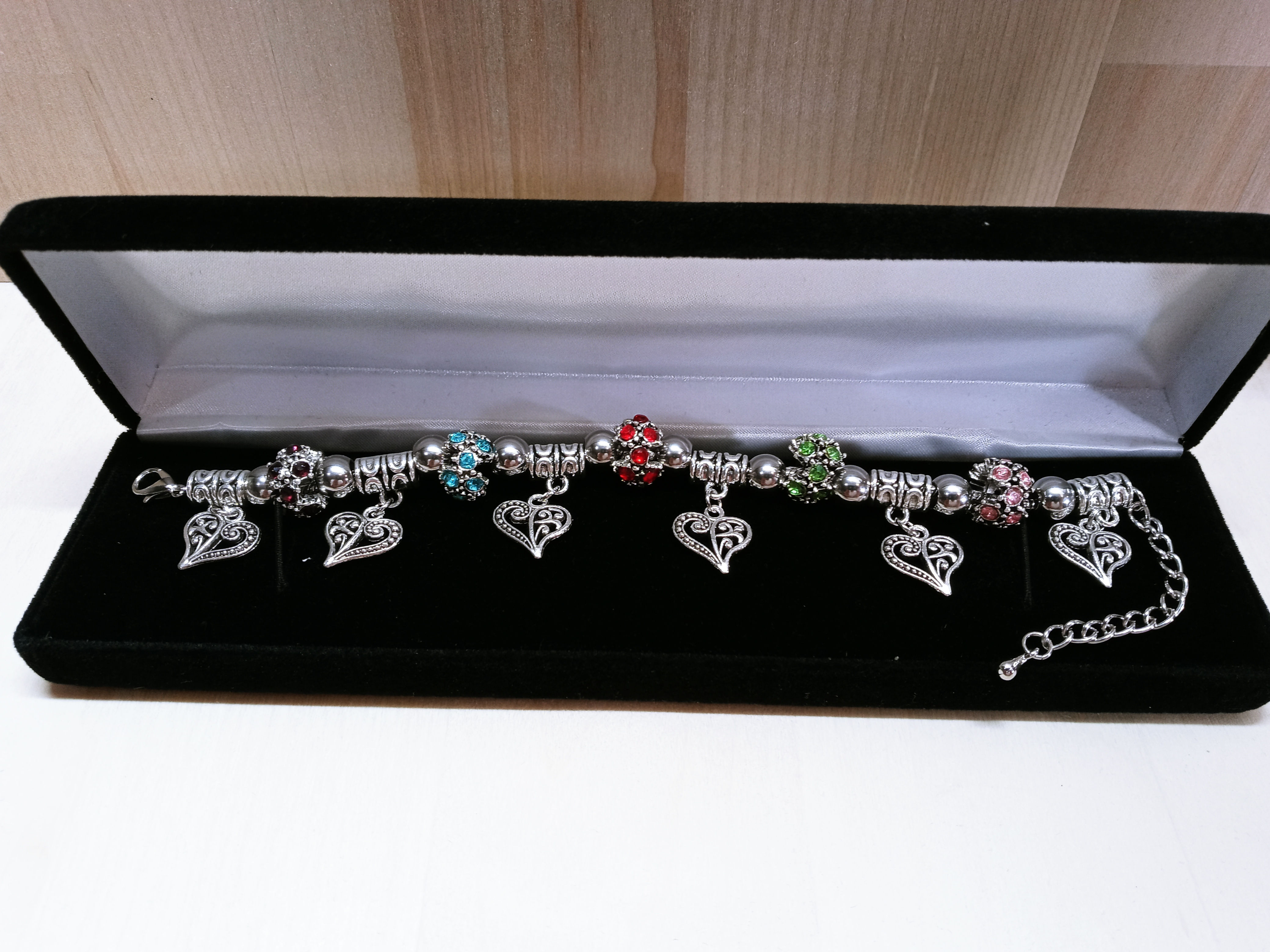 Multi colored charming hearts bracelet