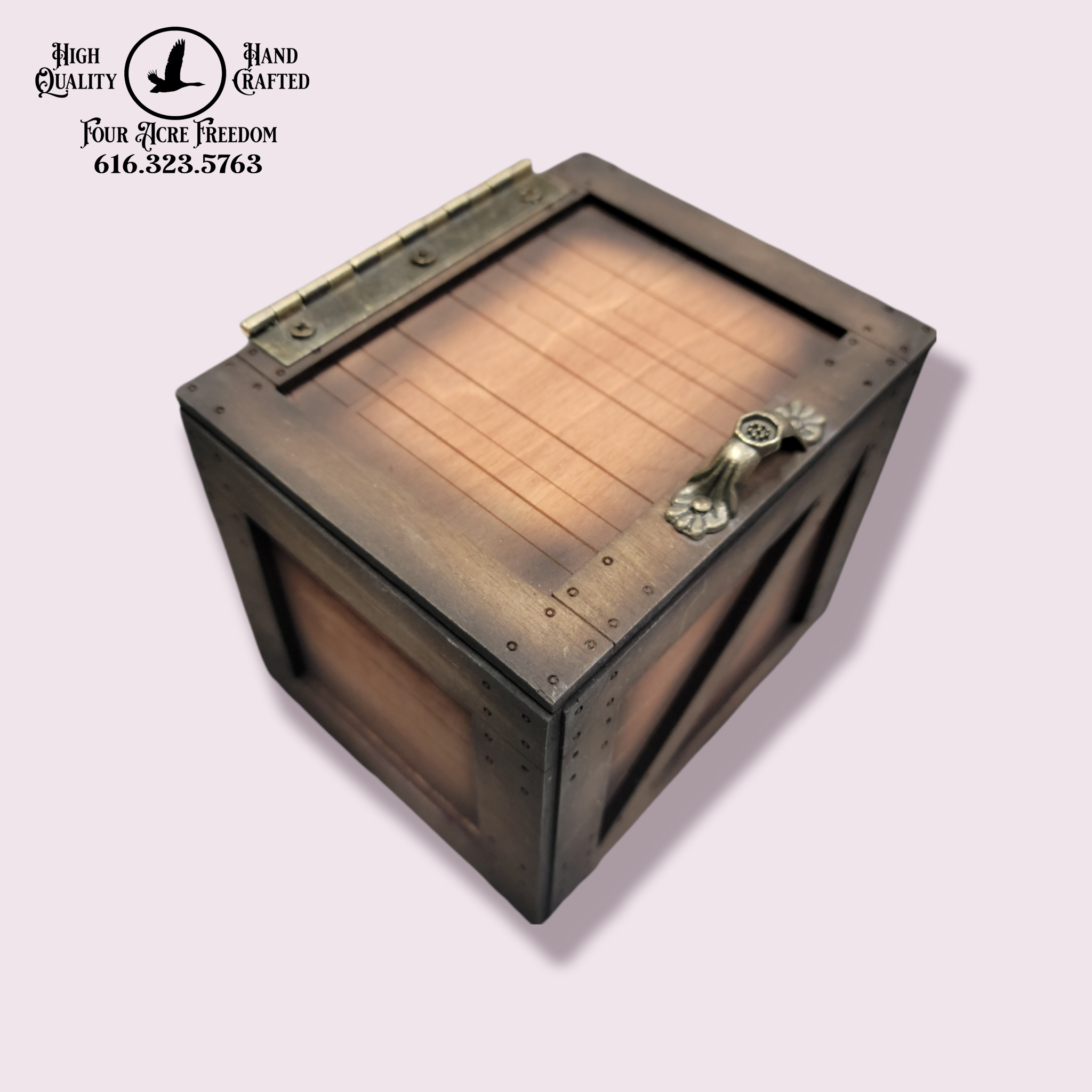 Small Crate W/ Hinge