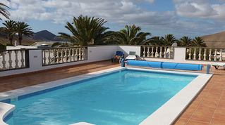 Luxury villa available for Holiday let