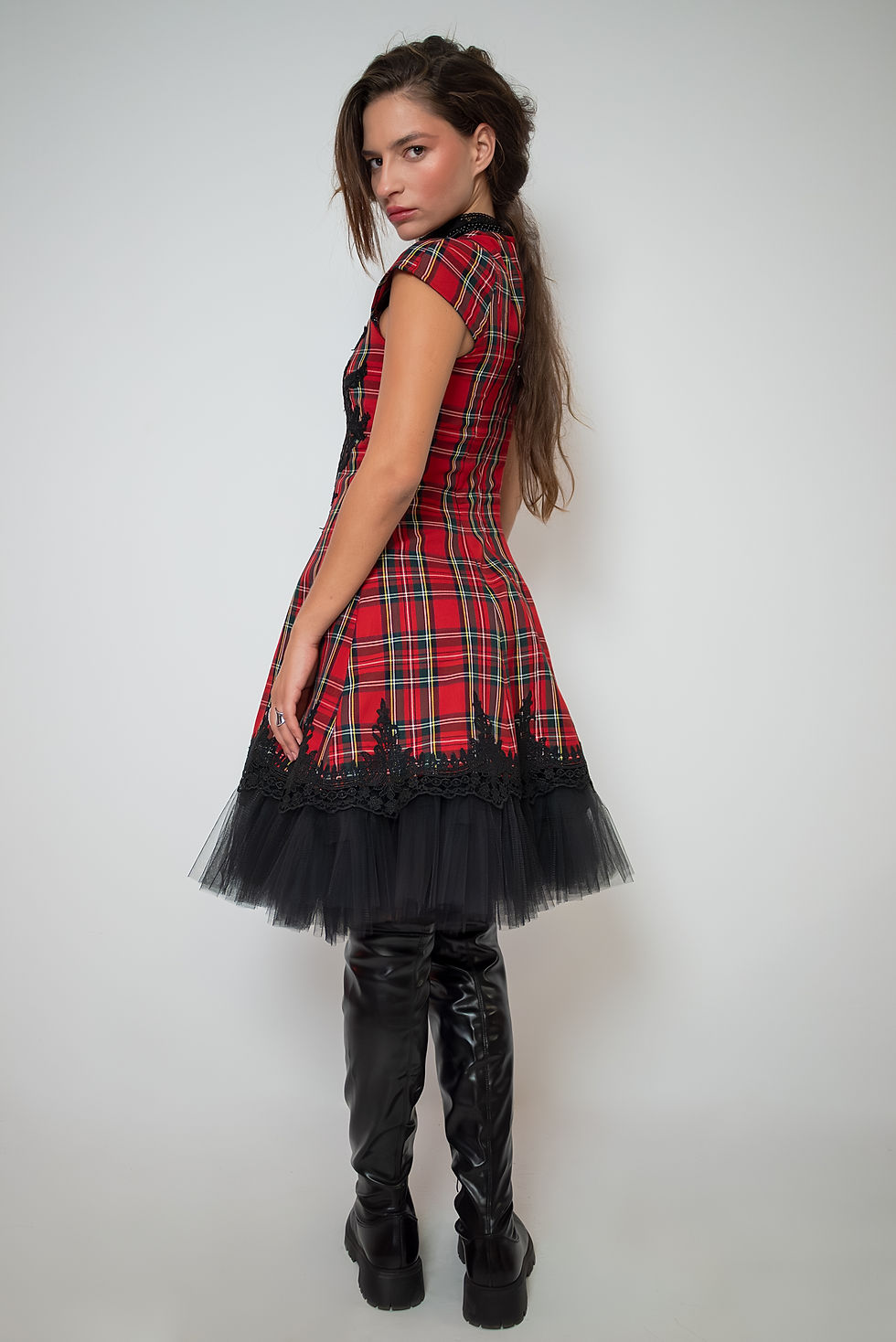Thumbnail: Highland Huntress Elegance Dress side view details Fastened with a convenient zipper, this tailor-made masterpiece