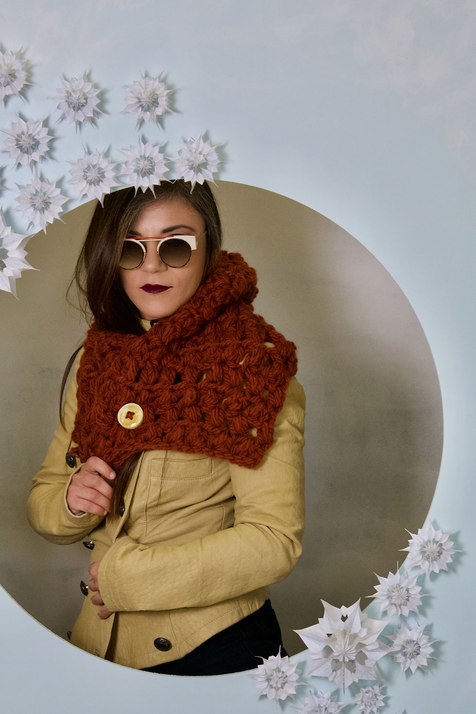 Thumbnail: Crimson Hearth Cowl