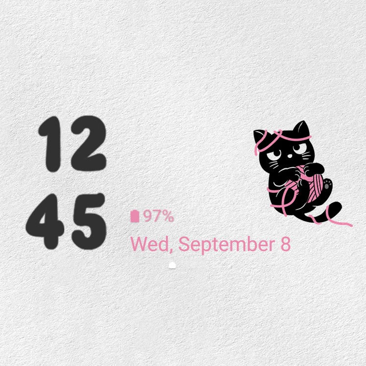 縮圖：Cute Black Cat And Pink Yarn