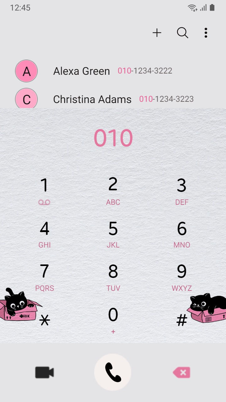 縮圖：Cute Black Cat in Pink Box