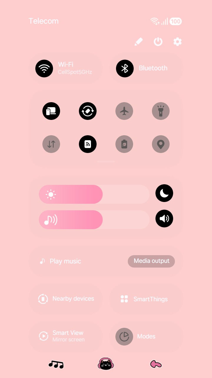 縮圖：Pinky Black Cat Chilling Music Time with Headphone | Miiro Vibes