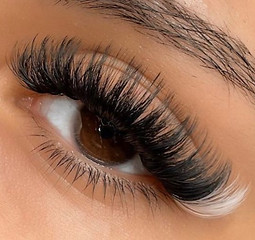 Color Eyelash Extensions_edited.jpg