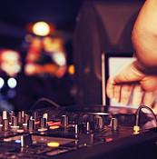 dj.jpg
