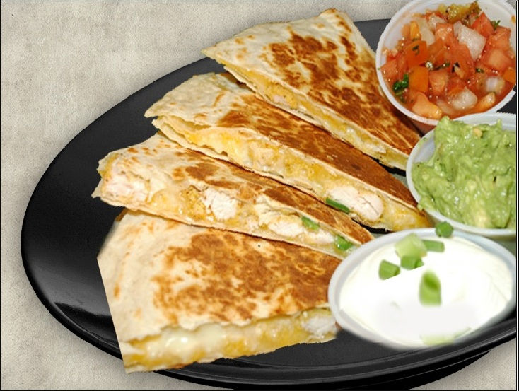 Quesadillas de Pollo $2.00